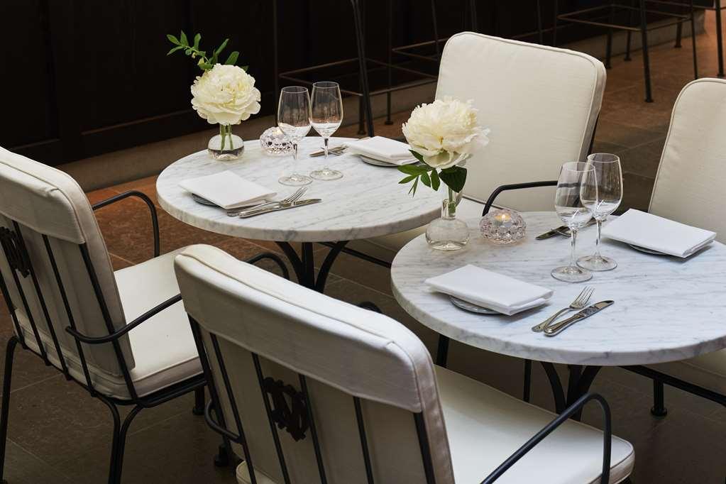 Villa Dagmar Sztokholm Restauracja zdjęcie Tables at the restaurant